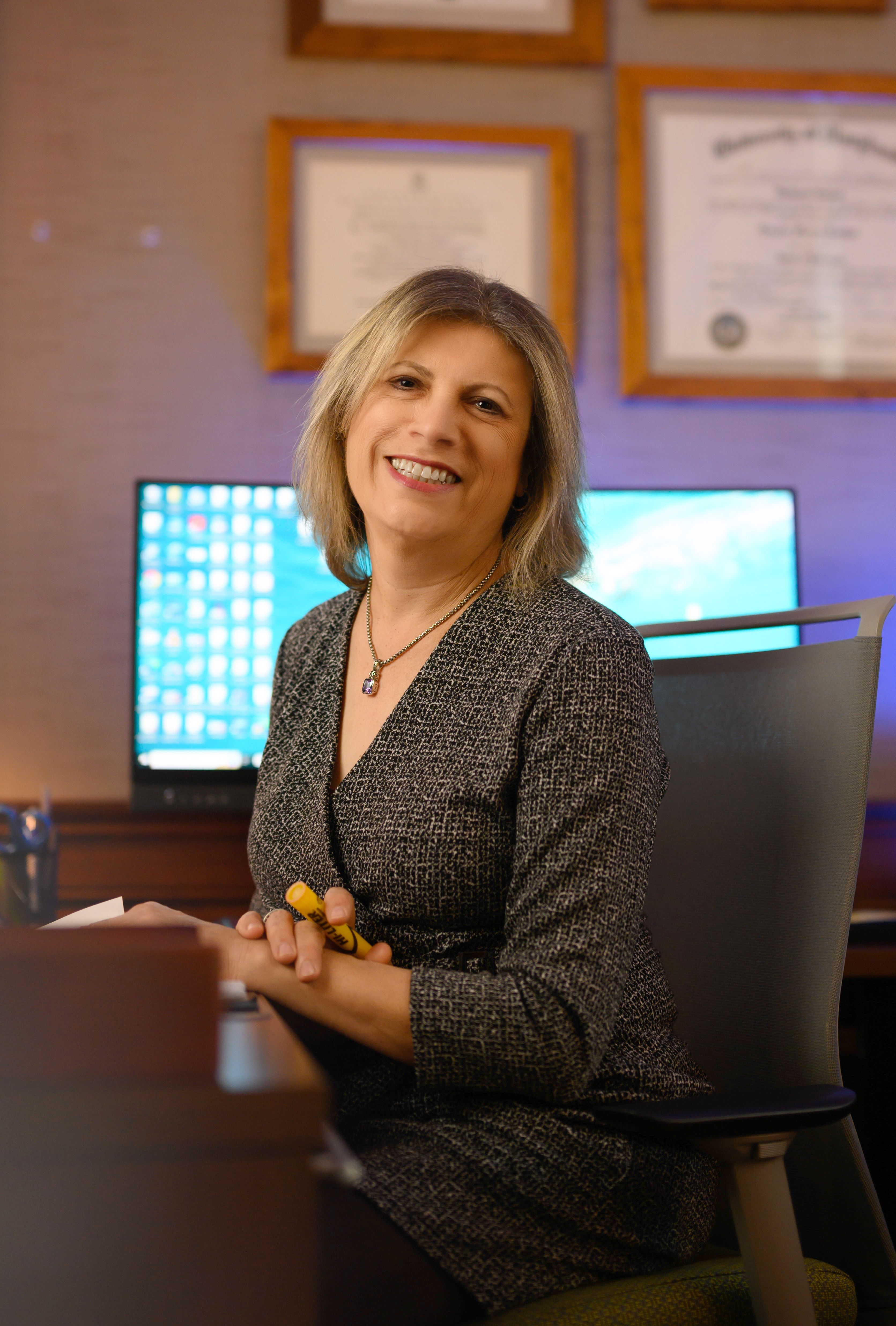 Dr. Linda Haddad
