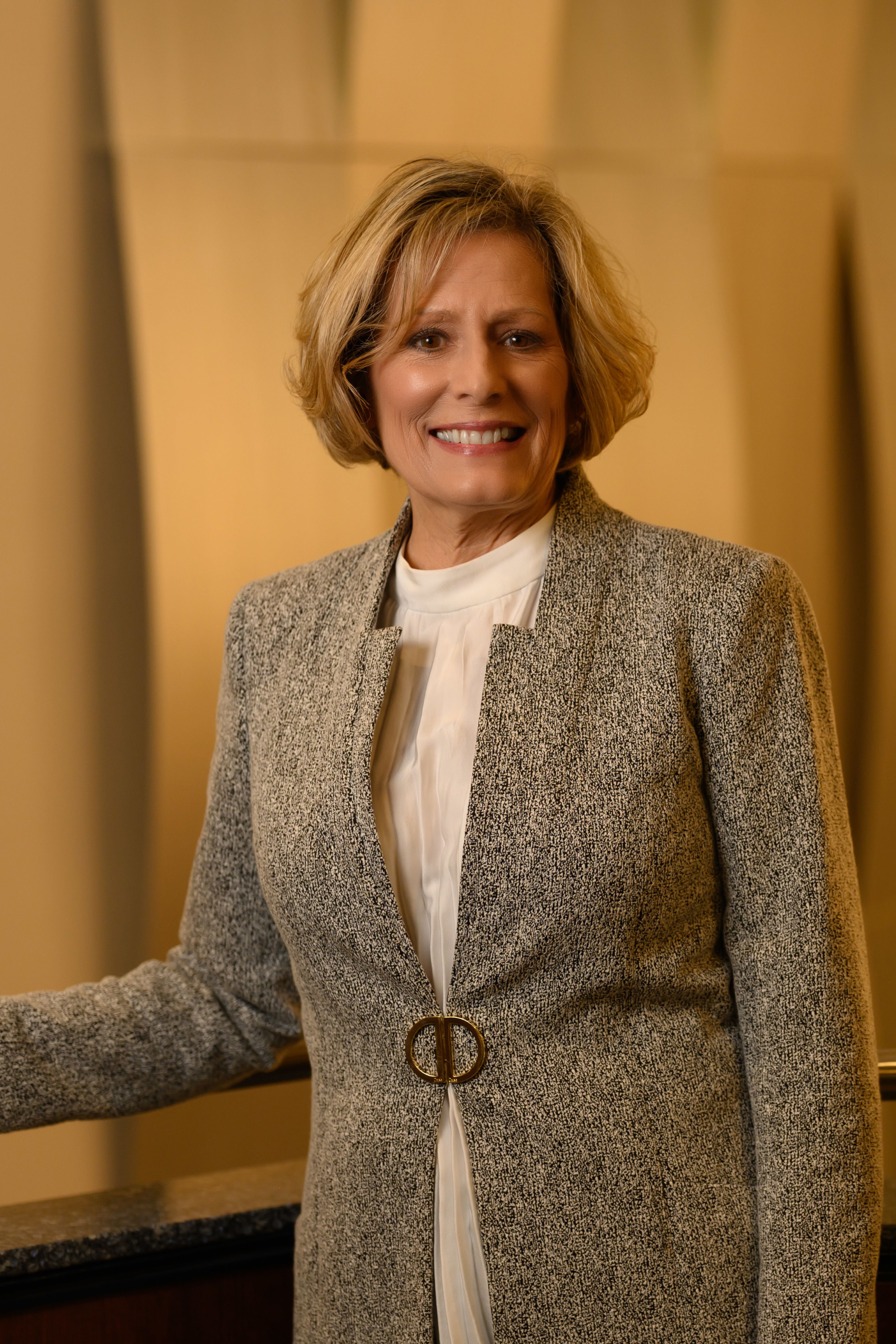 Dr. Leanne Lefler